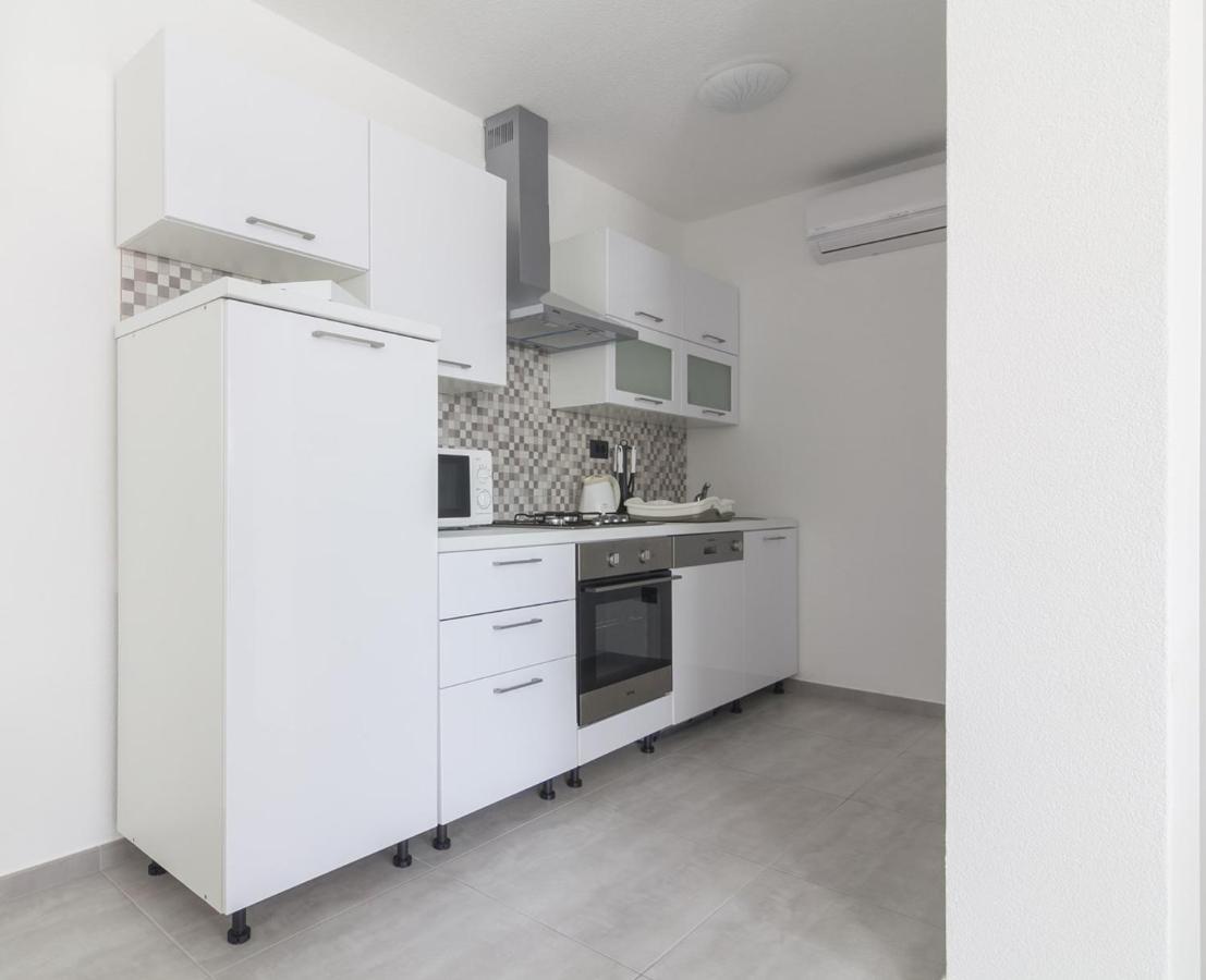 New Family 2 Bedroom Apartment Vodnjan Kültér fotó